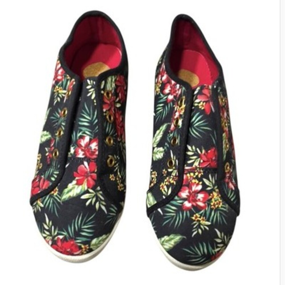 Tropical Floral Slip On Sneakers Womens Size 6 Black Canvas Laceless Shoes Avon
